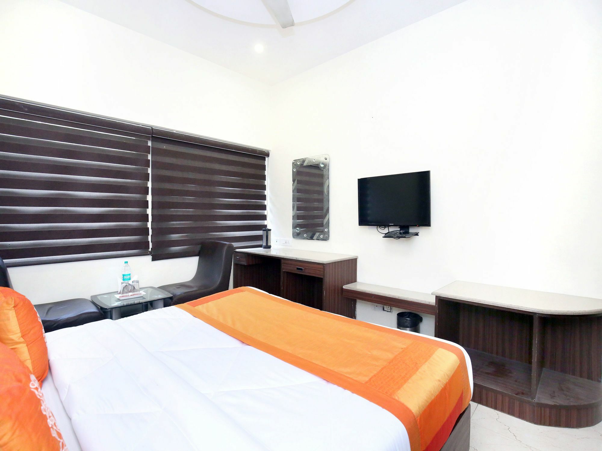 Oyo 1643 Citi 22 Chandigarh